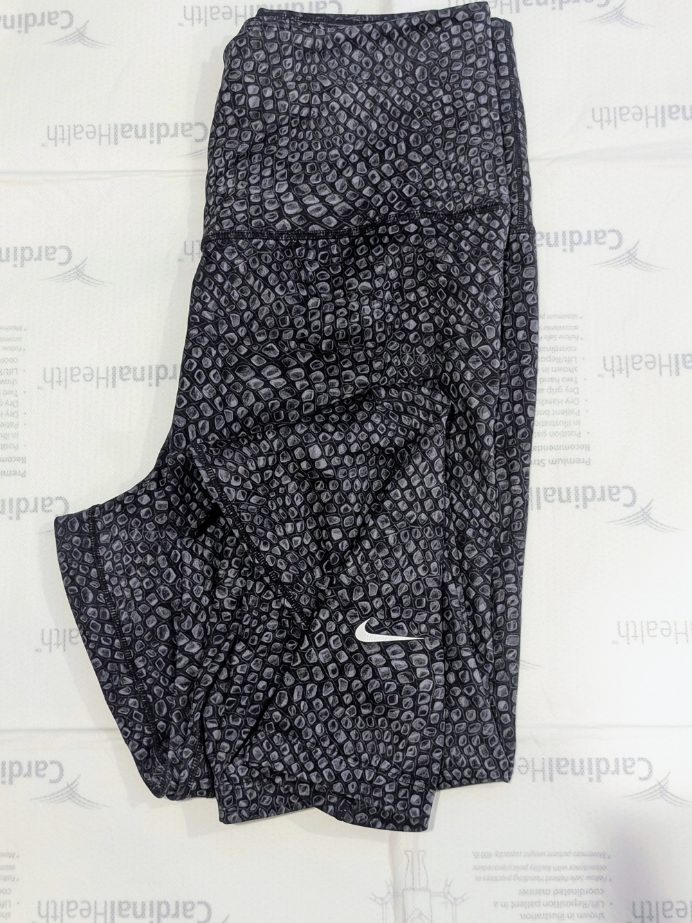 Nike Black & Gray Patterned Women's Performance Leggings